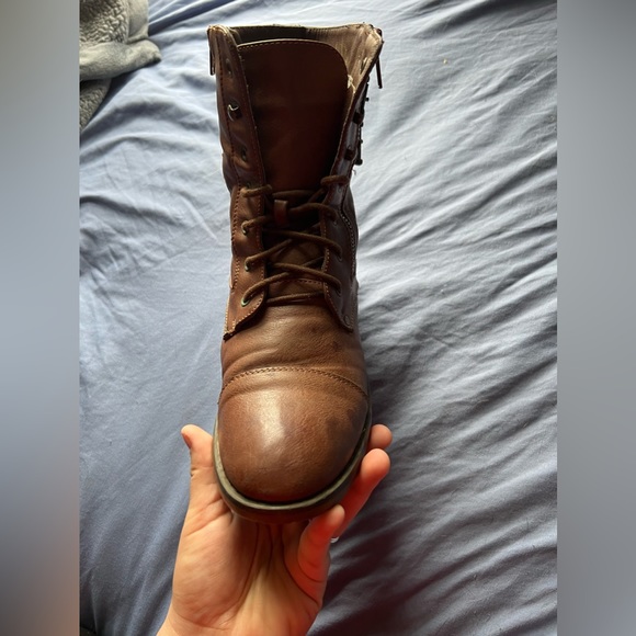 Brown combat boots - Picture 2 of 3